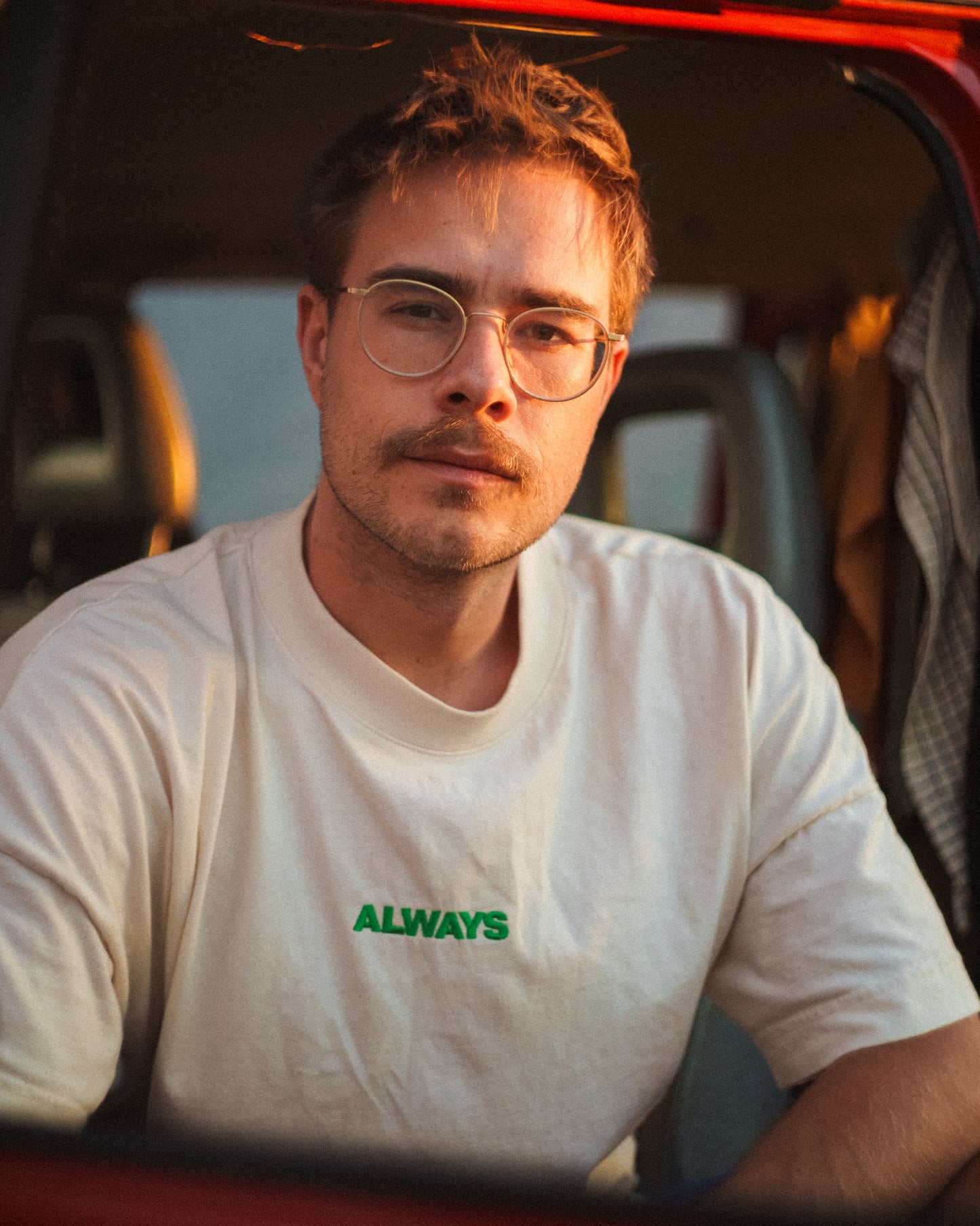 T-Shirt "Natural Raw" ALWAYS ON THE MOVE