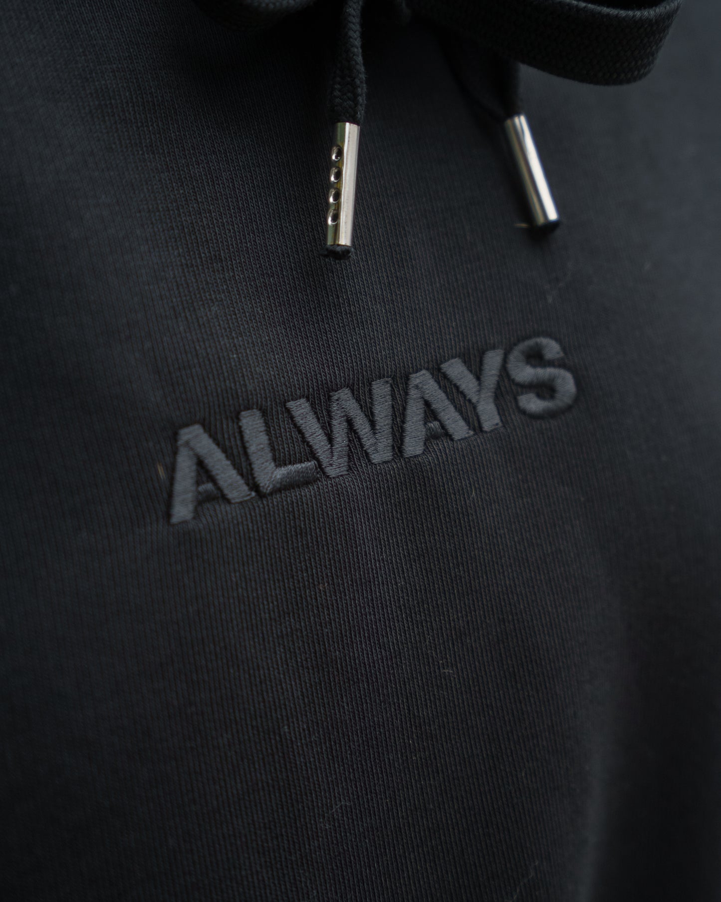 Hoodie "Schwarz" ALWAYS ON THE MOVE